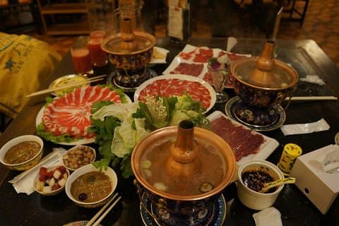 Tour privato di mezza giornata comprensivo di Temple of Heaven e Hot Pot Lunch