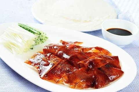Badaling Great Wall Tour privado con cena de pato asado y espectáculo nocturno
