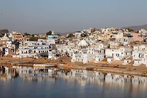 Privater Transfer von Jaisalmer nach Pushkar