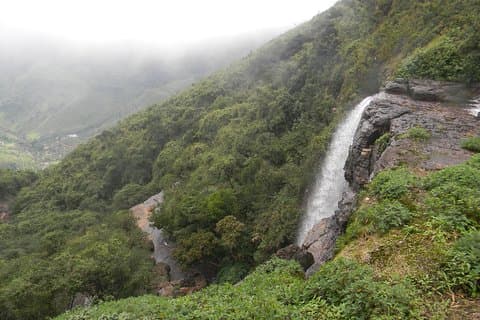 From Kandy: Waterfall Trekking in Knuckles Mountain Range
