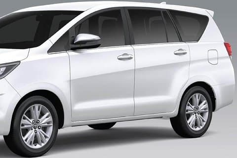 US$40 Transfer Airport To City Hotels In A Private Car Upto 3pax