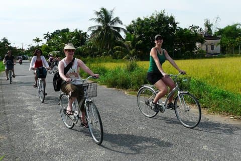 Hoi An Culinary Class & Tra Que Vegetable Village Experiência