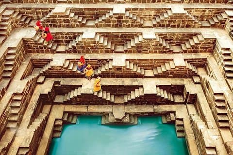 Abhaneri & Fatehpur Sikri Tour From Jaipur with Agra Drop