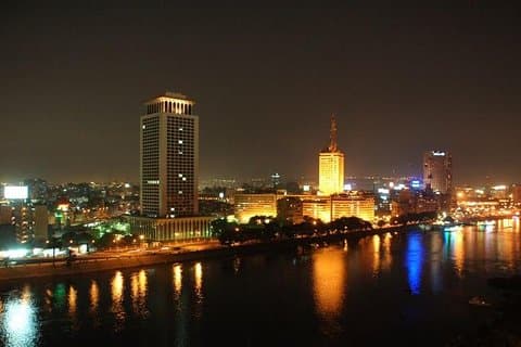 Private geführte Tour durch Kairo bei Nacht