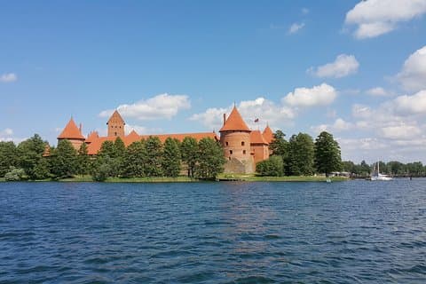 Tur ut av Vilnius: Paneriai holocaust park, Trakai, Kaunas