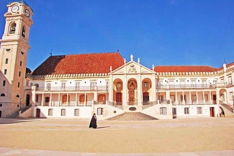 Coimbra Heritage & Roman Legacy privat tur från Lissabon