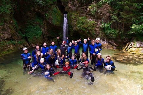 Ultimate Caynoning äventyr nära Lake Bled - 2 canyons på 1 dag