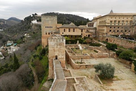 Granada-dagstur: Alhambra og Nazaries-palassene fra Sevilla