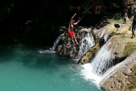 Falmouth Shore Ausflug: Blue Hole in der Nähe von Ocho Rios