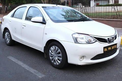 Jaipur Drop van New Delhi / NCR met privévoertuig