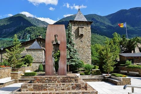 Private Andorra-Tour ab Barcelona mit Abholung und Rückgabe vom Hotel