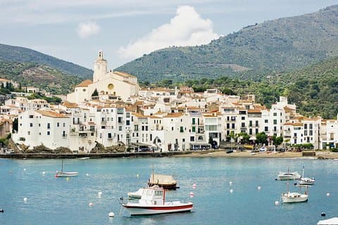 Privat tur til Dali Museum i Figueras og Cadaques fra Barcelona med henting