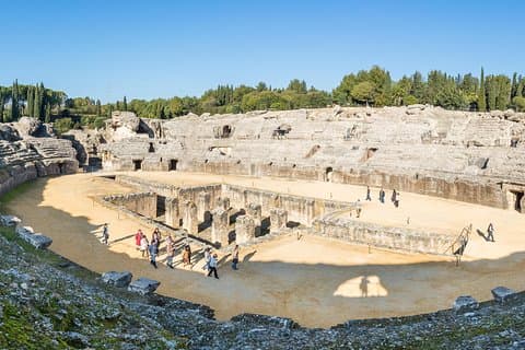 Privat 4-timmars rundtur i Italica från Sevilla med upphämtning