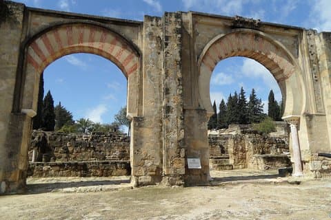 Private Halbtagestour durch Medina Azahara vom Cordoba Hotel Abholung und Rückgabe
