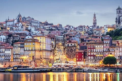 Private Bedste 4 timers tur til "Hovedmonumenter" i Porto
