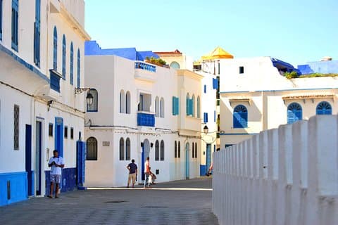 Privat heldagstur i Tanger & Asilah med förare och guide w / hotellhämtning