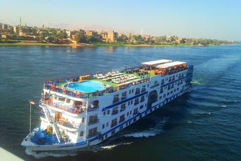 Nile Cruise Holiday fra Aswan til Luxor 3 nætter 4 dage