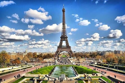 Trasferimento privato di partenza dal centro di Parigi all'aeroporto di Parigi Orly