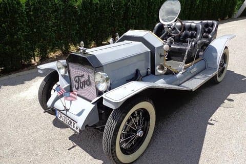 Private Retro Stylish Tour von Sliven mit Ford T Speedster