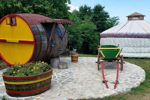 Relajación ECO privada en una yurta