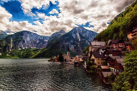 Visita guidata privata di 2 giorni a Cesky Krumlov Hallstatt e Salisburgo da Vienna