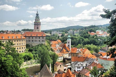 Traslado particular de ida para Salzburgo saindo de Praga via Cesky Krumlov