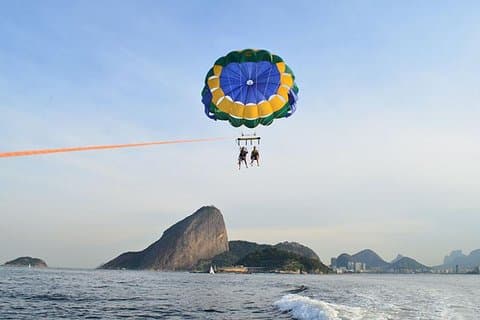 Parasailing no Rio de Janeiro com Hotel pick-up e drop-off