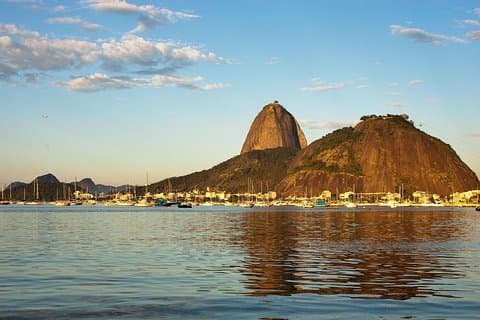 Tour 3 ( 8 hours ) : Sugar Loaf , Lapa , Imperial Palace and Olympic Boulevard