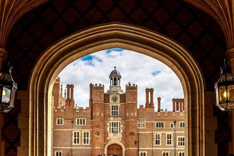 Visite privée du palais de Hampton Court avec Guide privé et taxi emblématique de Londres