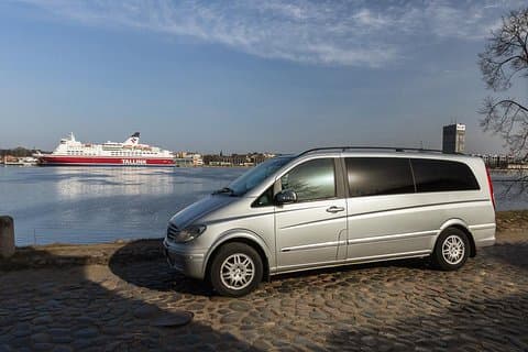 Private Minivan Transfer: Riga to Tallinn