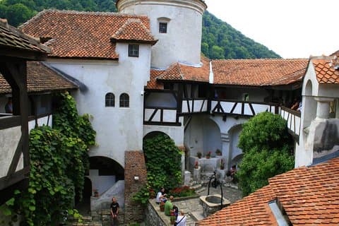 DRACULA CITY BREAK Sibiu, Bran Castle, Peles Castle Sinaia,Brasov