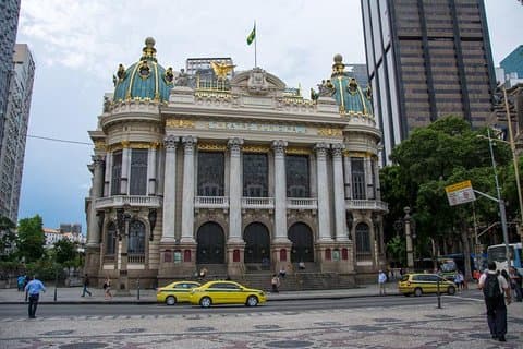 サンタ・テレサと歴史地区と写真家