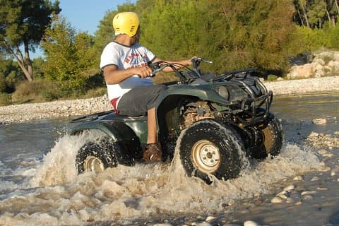 Experiencia en Quad Safari desde Kemer con traslado opcional al hotel
