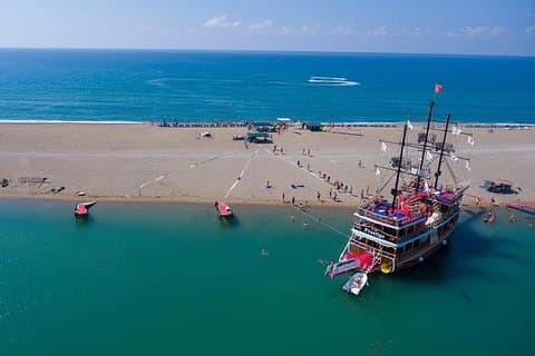 Manavgat River Boat Trip, Grand Bazaar Tour med frokost fra Side