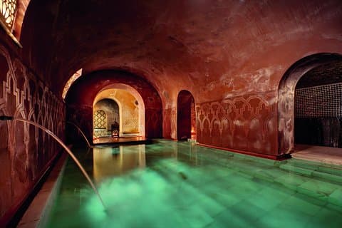 Arabisk Badeoplevelse på Madrids Hammam Al Ándalus med 45 minutters massage
