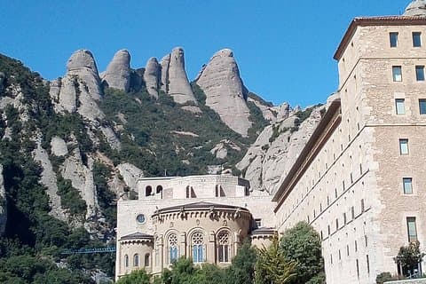 Caminhadas em Montserrat, perto de Barcelona