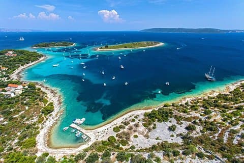 Full-day private trip to the islands of the Trogir Archipelago