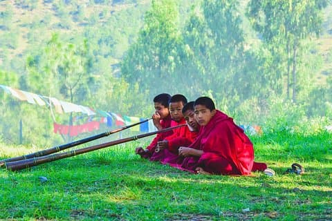 Bhutan-The Kingdom in the Sky ( 12 Nights 13 Days )