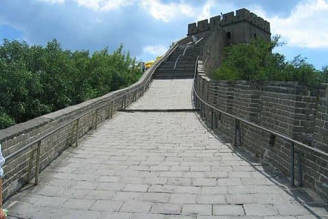 Excursion d'une journée à la Grande Muraille de Badaling et aux tombeaux Ming au départ de Pékin