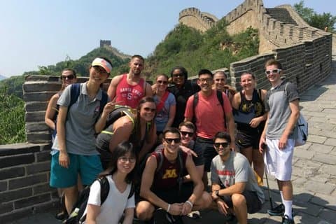 One Day Tour naar Badaling Great Wall en Ming Tomb