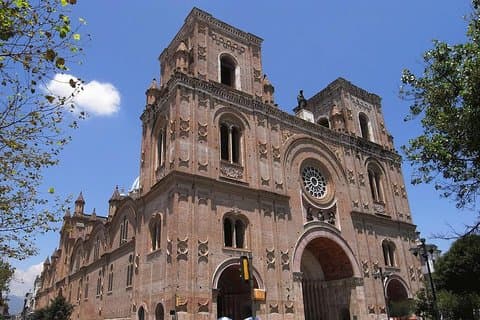 Privat Cuenca City Half Day Tour med Typisk Frokost