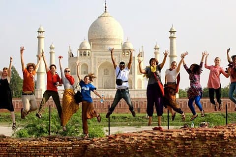 Excursión de un día al Taj Mahal desde Delhi En coche de lujo con almuerzo 5*
