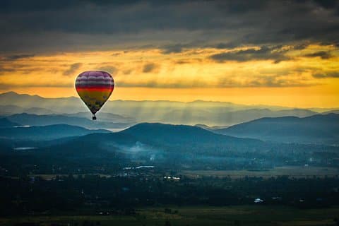 Chiang Mai Sunrise Balloon Flight og Luxury Spa Day