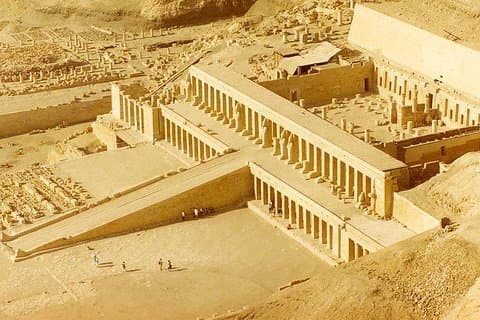 Marsa Alam nach Luxor