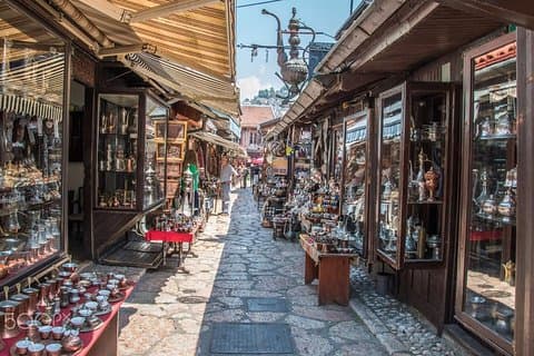 Ganztägige Tour zu den Wasserfällen Mostar und Kravica von Dubrovnik