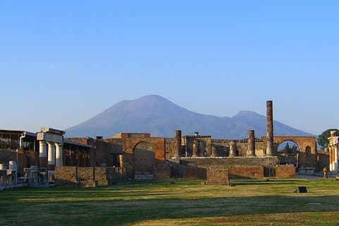 POMPEYA MEDIO DIA - excursión desde Nápoles