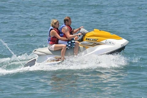 Explore Bali Watersports Activities in Nusa dua