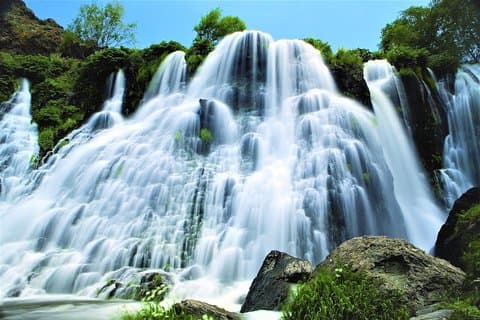 Groepsreis: Shaki-waterval, Tatev-klooster en kabelbaan, wijnmakerij Hin Areni
