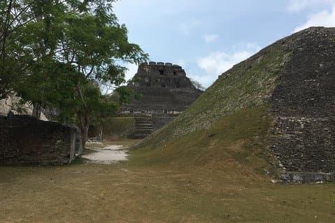 Private Xunantunich Maya Ruin Tour von Belize City