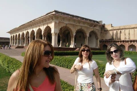 Excursão guiada ao nascer do sol do Taj Mahal com 3 heranças mundiais Patrimônio da UNESCO em Agra